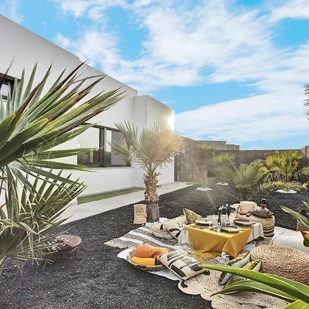 Del Roque, Heated Pool & Luxury In El וילה Roque