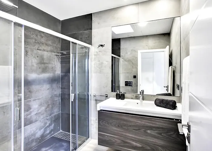 Del Roque, Heated Pool & Luxury In El Roque